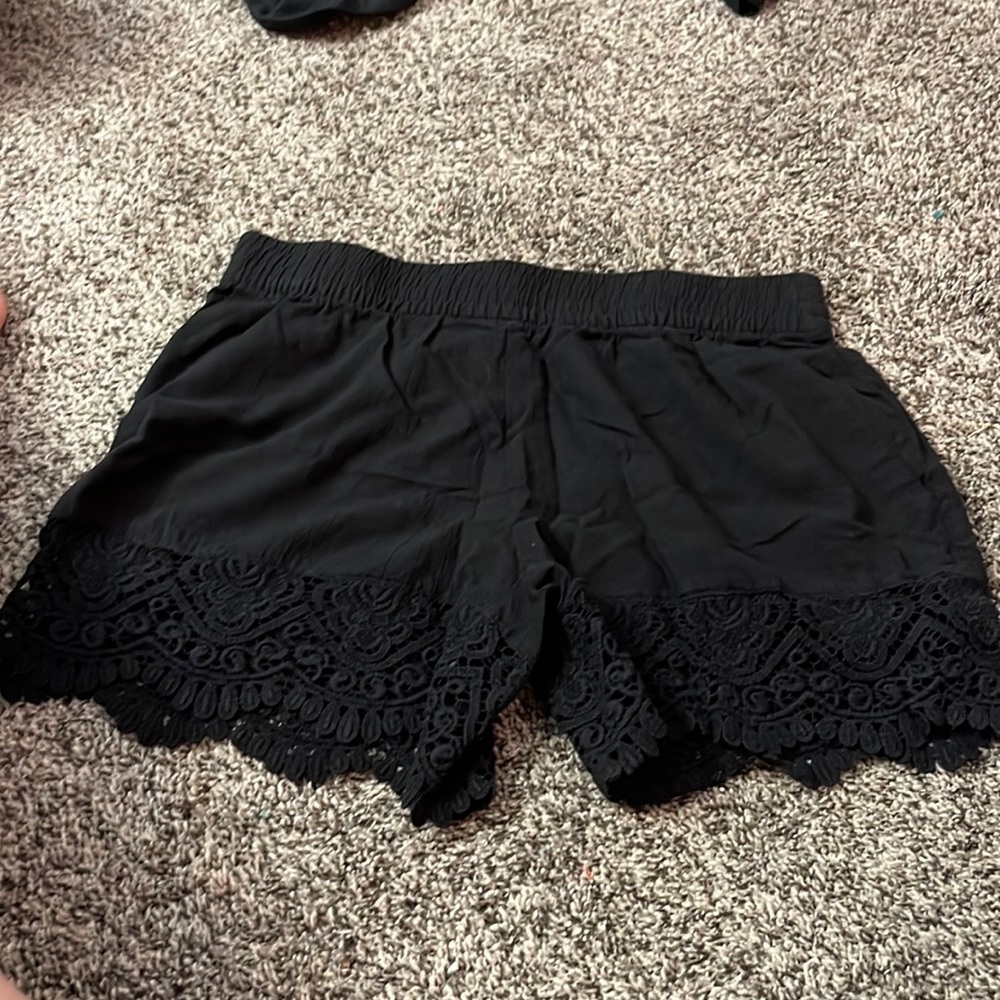 Black H&M shorts
